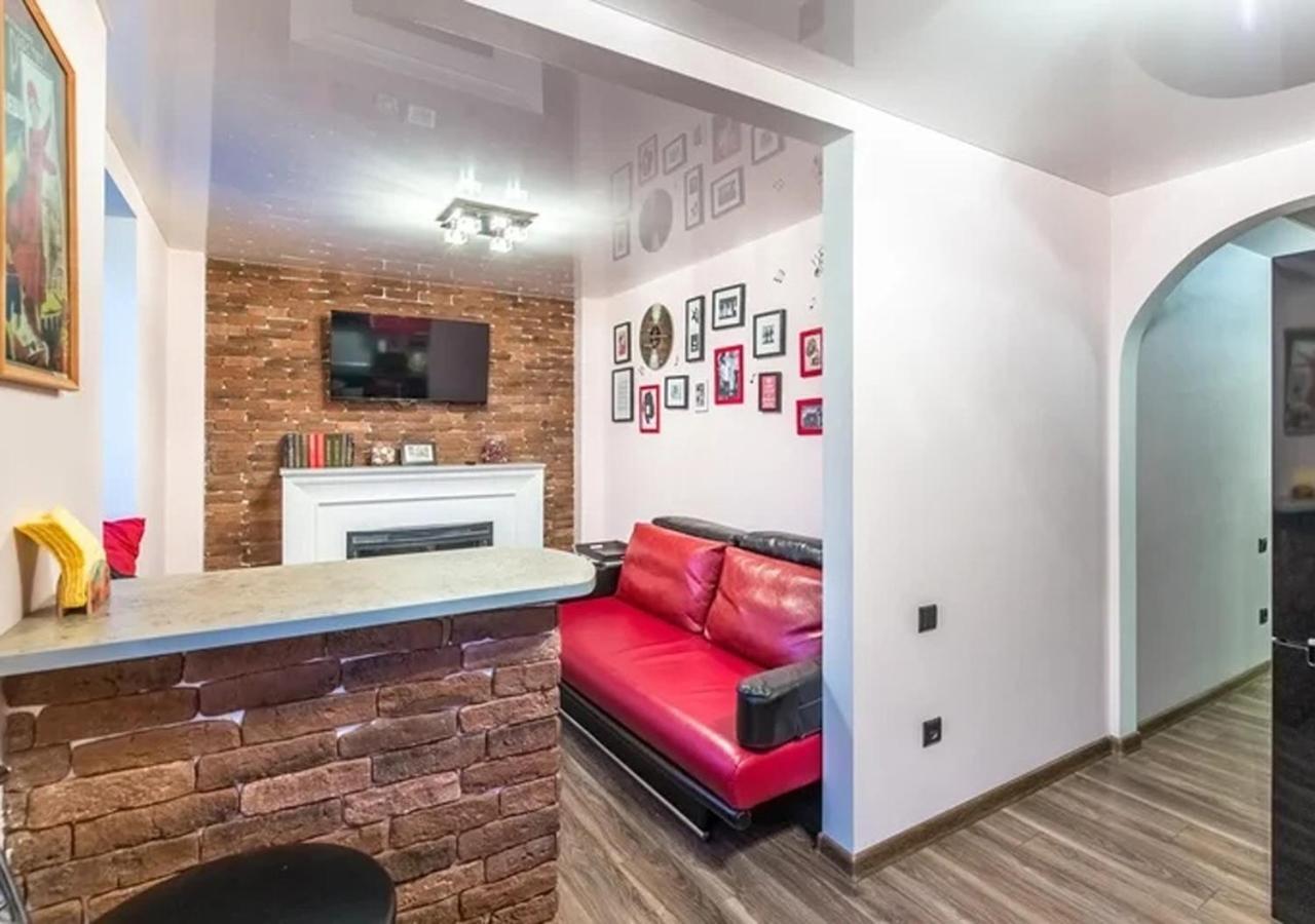 Apartments In The Center Of Minsk On Romanovskay Sloboda 10 Buitenkant foto