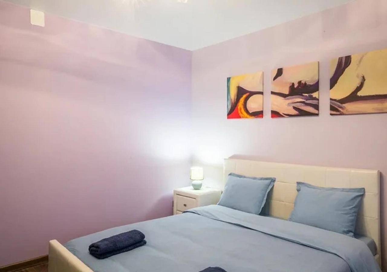 Apartments In The Center Of Minsk On Romanovskay Sloboda 10 Buitenkant foto